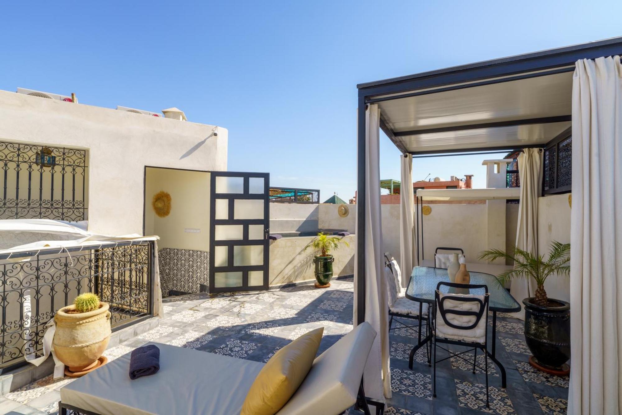 Riad 4 Chambres - Piscine & Petit Dejeuner Gratuit - Wifi Fibre Optique Marraquexe Exterior foto