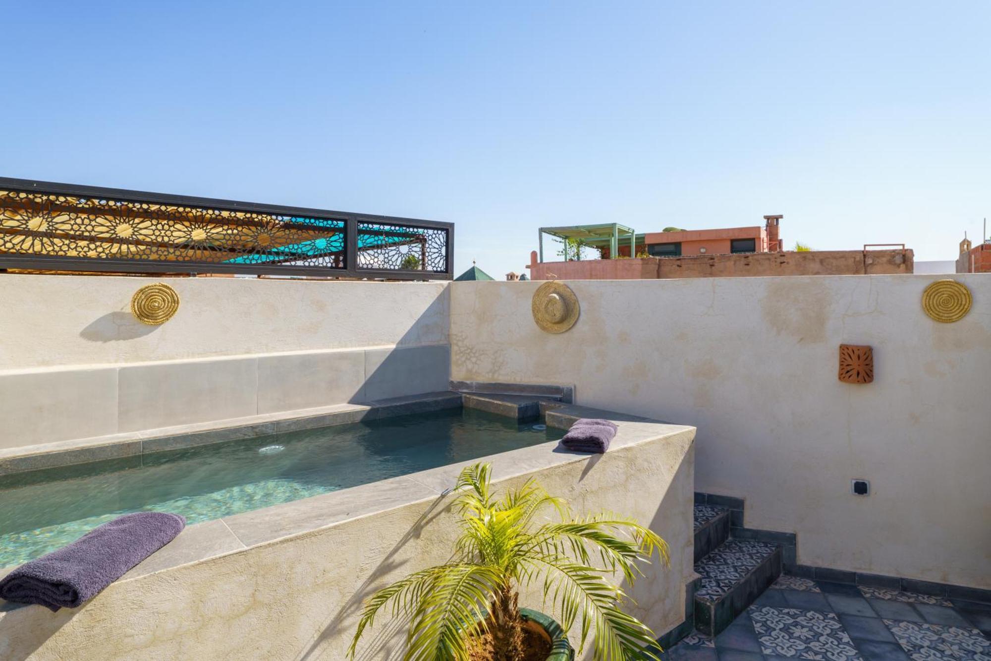 Riad 4 Chambres - Piscine & Petit Dejeuner Gratuit - Wifi Fibre Optique Marraquexe Exterior foto