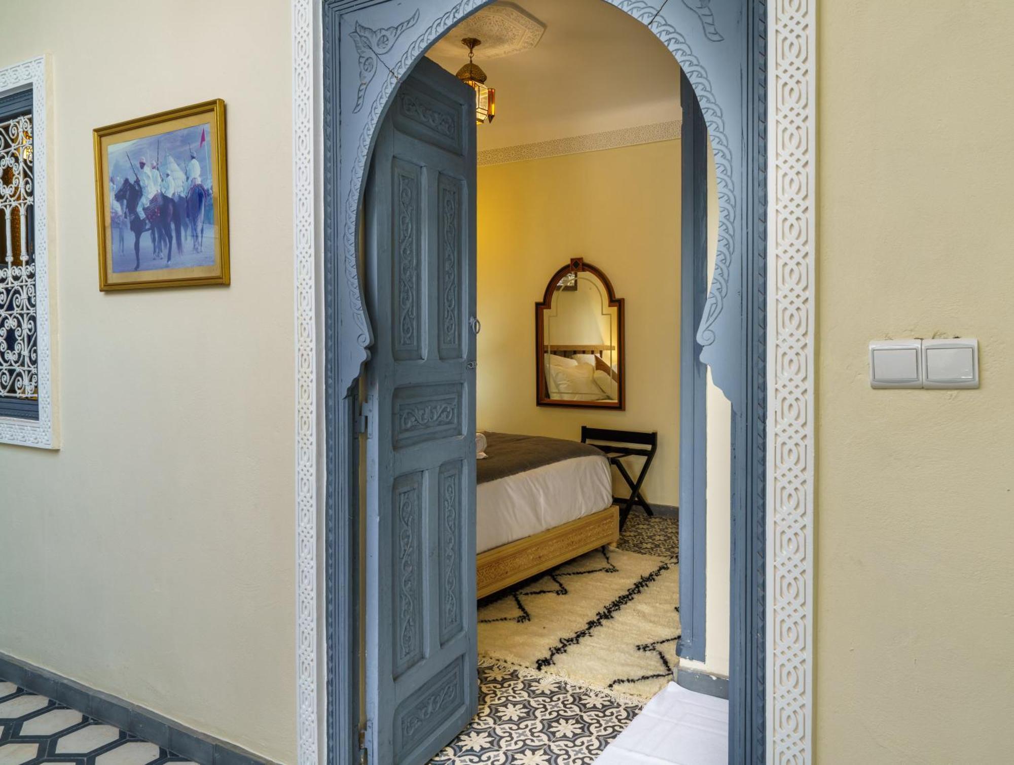 Riad 4 Chambres - Piscine & Petit Dejeuner Gratuit - Wifi Fibre Optique Marraquexe Exterior foto